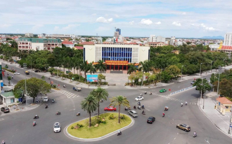 Thừa Thiên - Huế: đồng hành cùng doanh nghiệp, đảm bảo môi trường, phát triển kinh tế trong đại dịch