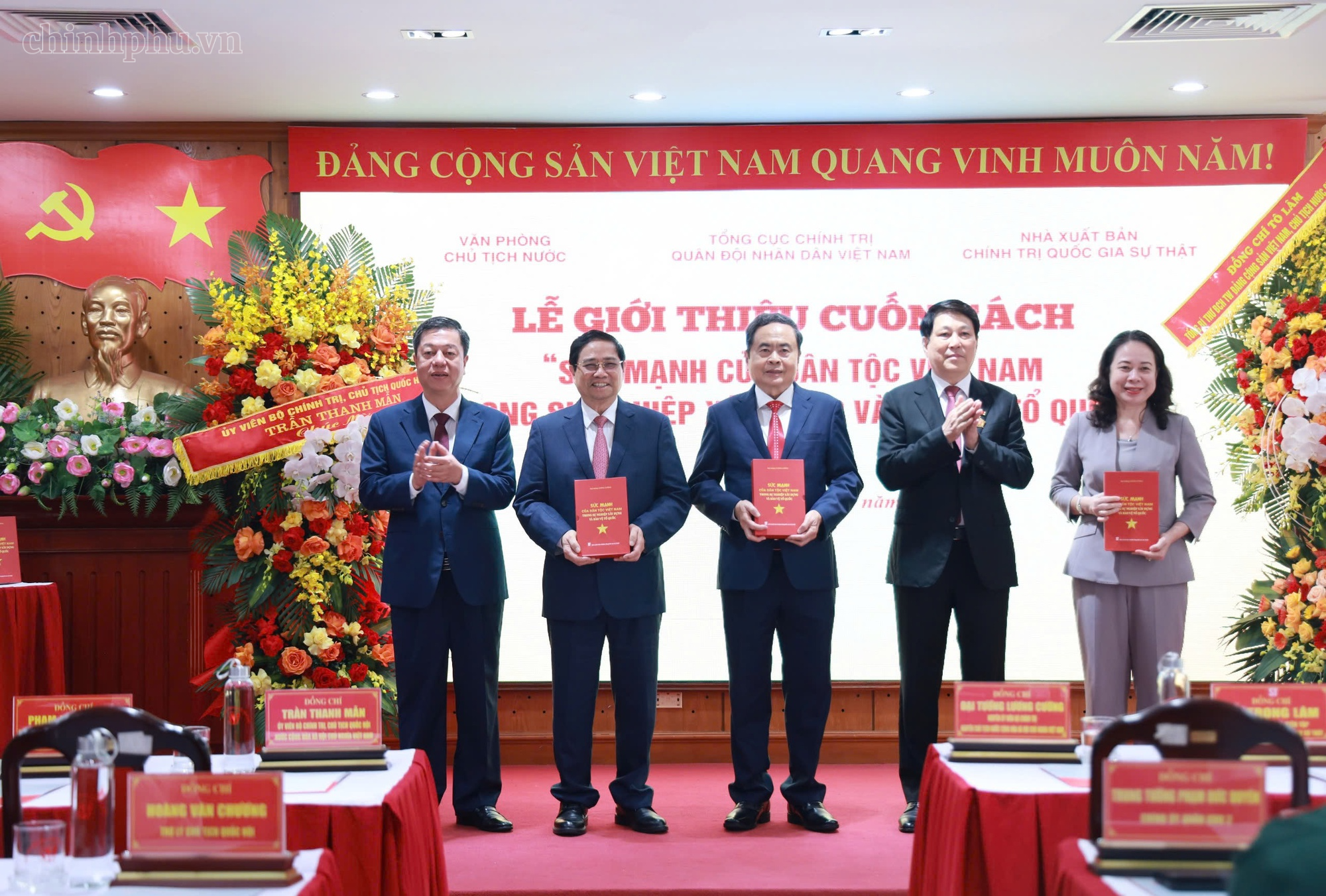 Sức mạnh của dân tộc Việt Nam trong sự nghiệp xây dựng và bảo vệ Tổ quốc
