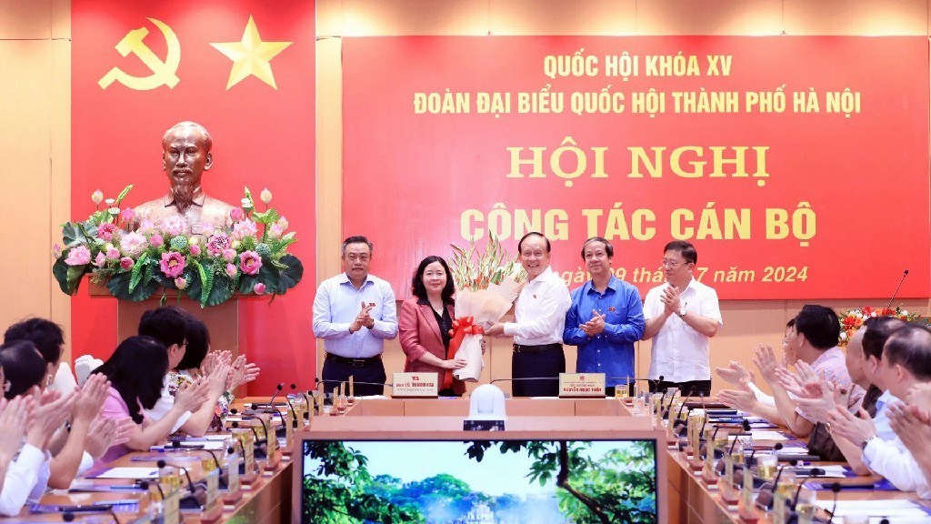 Bà Bùi Thị Minh Hoài làm trưởng đoàn Đại biểu Quốc hội thành phố Hà Nội