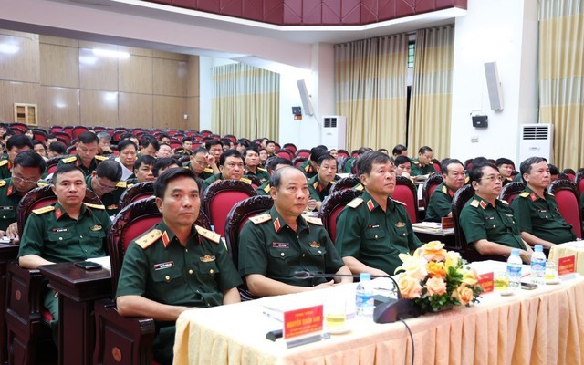 de-xuat-khac-phuc-bat-cap-ve-tien-luong-quan-ham-doi-voi-quan-nhan-vien-chuc-quoc-phong-pld-1727071164.jpeg