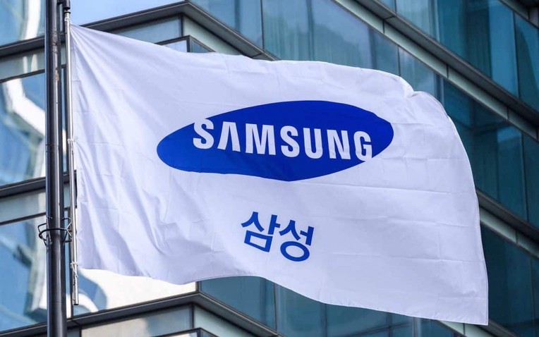 samsung-flag-17326820747281864737207-0-40-720-1192-crop-17326820790891475201423-1732696551.jpg