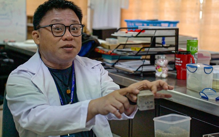 Loại bê tông mới được làm từ tro bụi núi lửa, có khả năng chống bức xạ