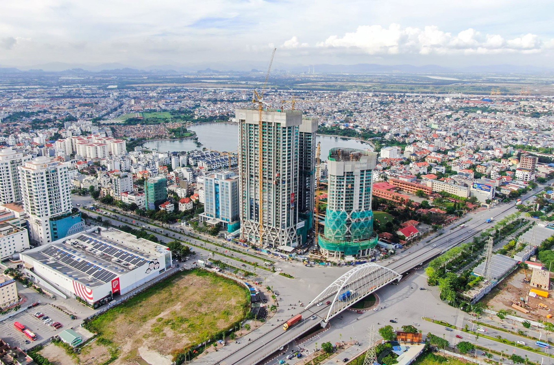 hai-phong-sap-dau-tu-hon-20-du-an-danh-gan-1000ha-dat-hoan-tra-nha-dau-tu-1746784583-1746778060.jpg