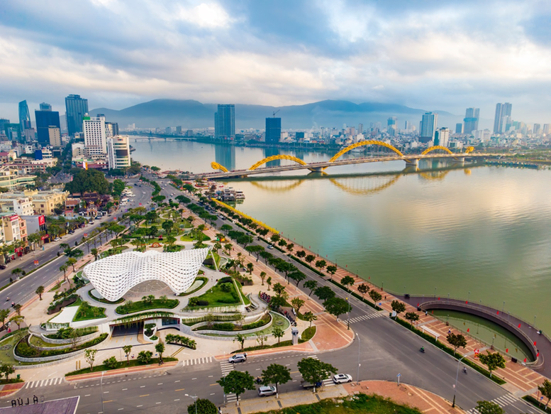 thung-mai-tu-do-1785135796.png