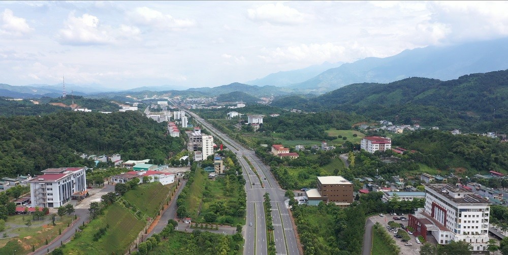 lao-cai-danh-680-ty-dong-lam-tuyen-duong-45km-1787901673.jpg