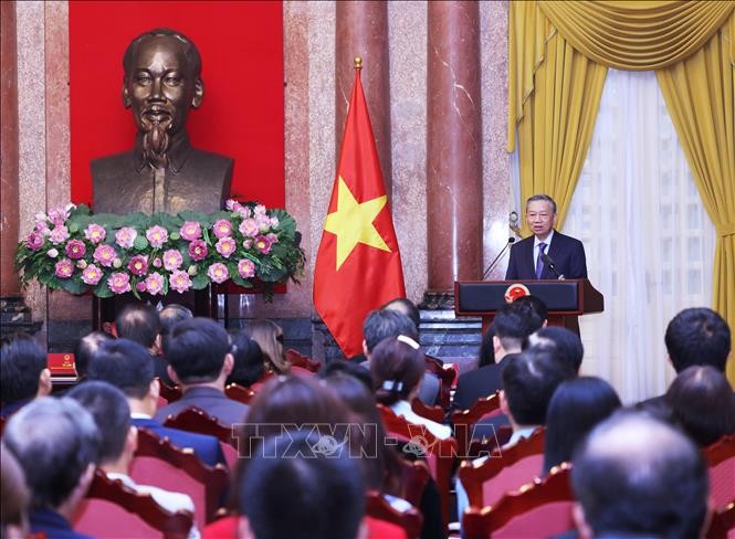 Tổng Bí thư, Chủ tịch nước Tô Lâm gặp mặt Hiệp hội Doanh nghiệp nhỏ và vừa Việt Nam