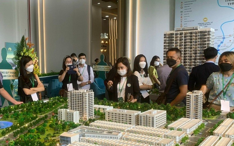 Giải bài toán góp phần kiềm chế tăng giá nhà đất