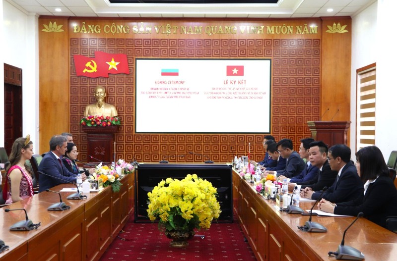 Lai Châu – Kazanlak (Bulgaria) thiết lập quan hệ hợp tác hữu nghị