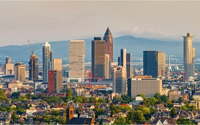 Niềm tin kinh doanh tại Đức tăng vượt dự báo, củng cố tín hiệu phục hồi kinh tế