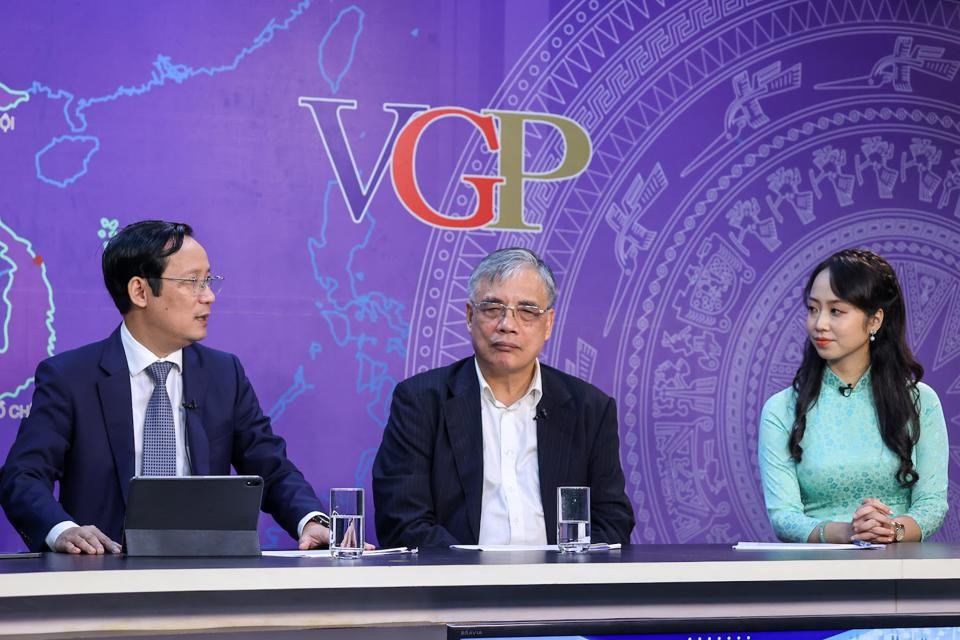 Chính phủ và Doanh nghiệp đồng hành vượt khó