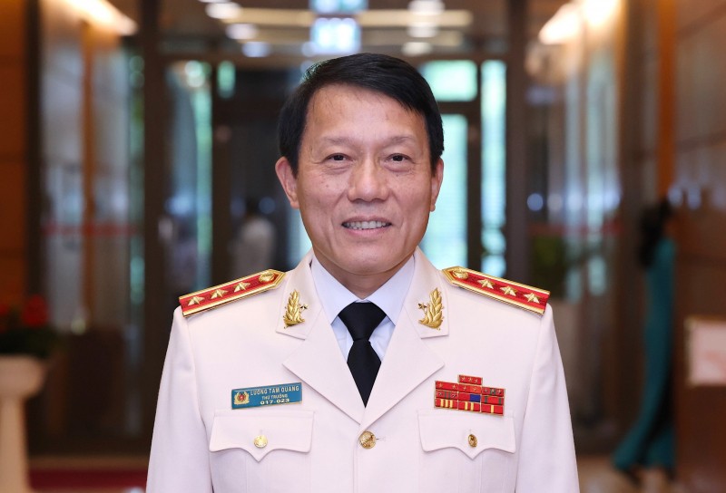 TIỂU SỬ ĐỒNG CHÍ LƯƠNG TAM QUANG, TÂN BỘ TRƯỞNG BỘ CÔNG AN