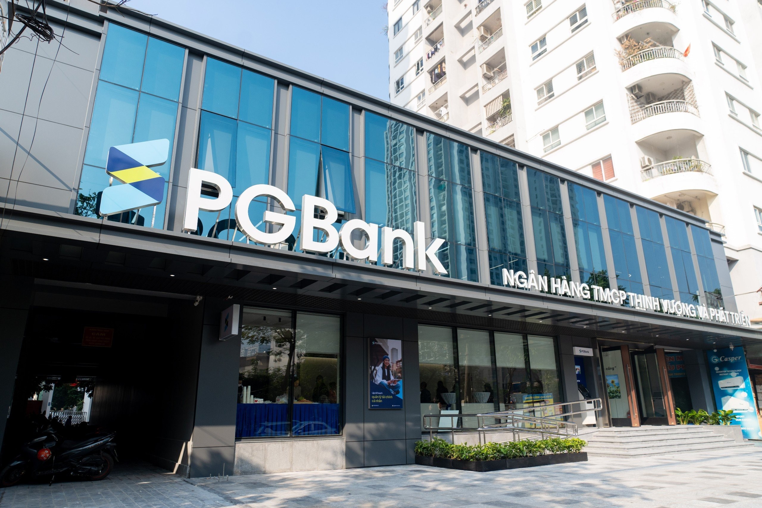 Hé lộ 16 cổ đông nắm trên 97% vốn điều lệ PGBank