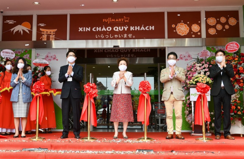 Chính thức khai trương siêu thị FujiMarrt thứ 3 tại 324 Tây Sơn, Hà Nội