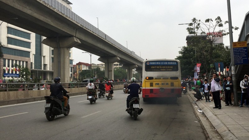 Hà Nội sẽ dần thay thế đội xe buýt nhả khói đen