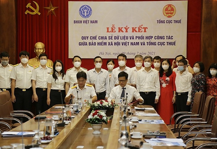 Bảo hiểm Xã hội Việt Nam - Tổng cục Thuế ký kết Quy chế chia sẻ dữ liệu