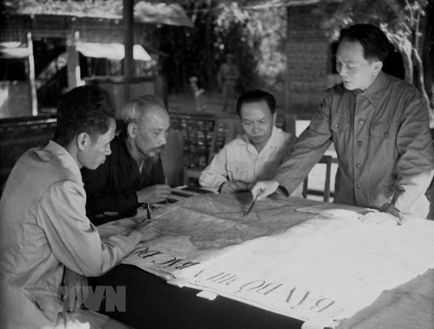 Đại tướng Võ Nguyên Giáp: Vị tướng tài làm chuyển dịch dòng chảy của lịch sử
