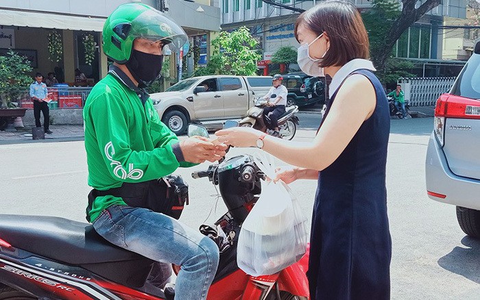 Hà Nội: Shipper sẽ được hoạt động từ 9 – 20 giờ hàng ngày