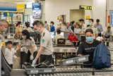 Kiểm tra công tác chống buôn lậu qua cảng hàng không quốc tế Nội Bài