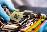 Từ xây nhà sang làm chip: Canh bạc sinh tồn của bất động sản Trung Quốc