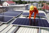 Chưa thông báo khi lắp điện mặt trời mái nhà bị phạt thế nào?