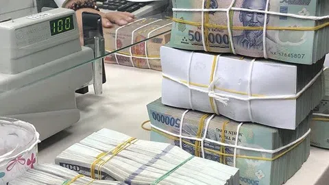 Gần 900.000 tỷ đồng ngân sách “kẹt” tại ngân hàng trong khi doanh nghiệp “khát vốn”, vì sao?