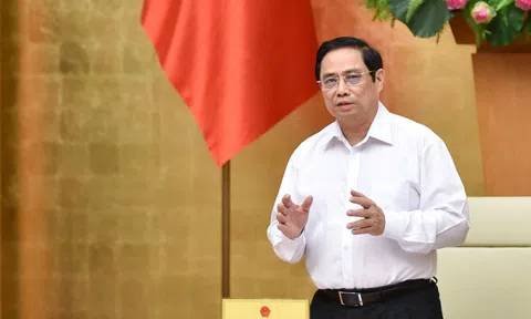 Thủ tướng Phạm Minh Chính: Kiểm soát tốt dịch bệnh là yếu tố quyết định phục hồi kinh tế