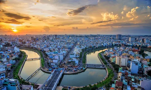 Xuất hiện bán tháo, giảm giá bất động sản phía Nam