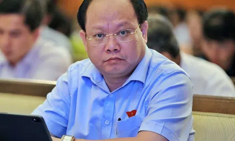 Cựu Phó Bí thư Thường trực TPHCM Tất Thành Cang và 19 đồng phạm bị truy tố trong sai phạm tại IPC, Sadeco gây thất thoát cho nhà nước hơn 669 tỉ đồng