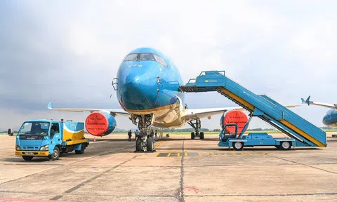 Đội tàu bay Vietnam Airlines sẵn sàng cất cánh trở lại