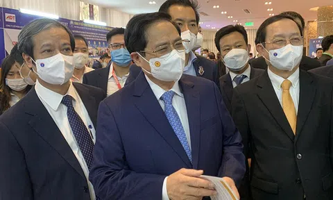 Bốn đề bài cho Hệ sinh thái khởi nghiệp ĐMST