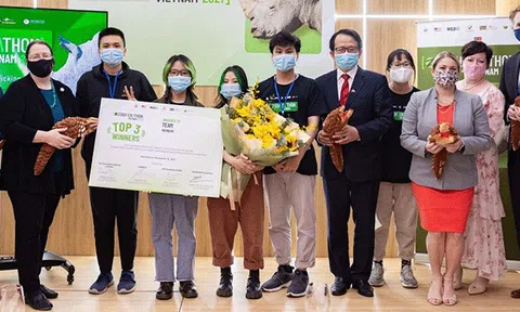 Đội Việt Nam đoạt giải Nhất toàn cầu về giải pháp công nghệ bảo vệ động vật hoang dã