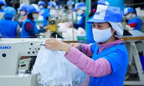 S&P nâng hạng tín nhiệm Việt Nam, doanh nghiệp cần tận dụng cơ hội ra sao?