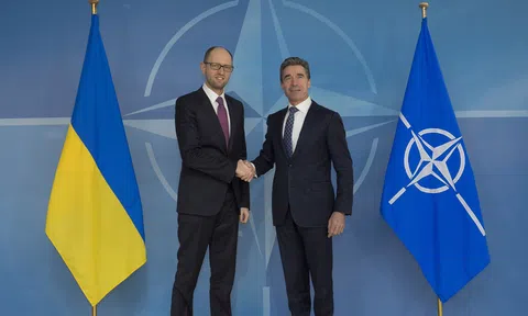 Ukraine tuyên bố không từ bỏ kế hoạch gia nhập NATO