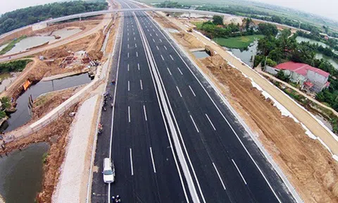 Cao tốc Vân Đồn - Móng Cái sẽ đi vào khai thác từ 1/8