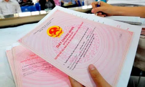Có bắt buộc phải đính chính khi sổ đỏ bị sai chính tả?