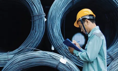 Bốn “quả tạ” đè nặng nhu cầu thép xây dựng 6 tháng cuối năm