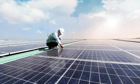 Điện mặt trời mái nhà cho doanh nghiệp: Những vướng mắc