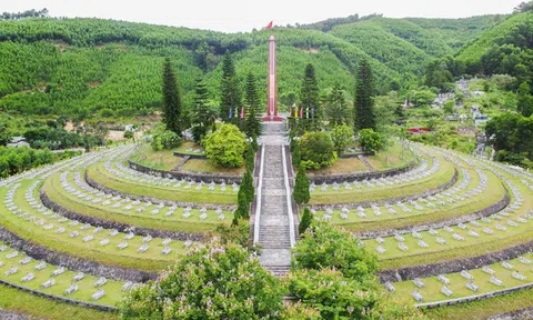 Tháng 7 về với Nghĩa trang liệt sỹ Nầm