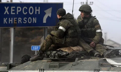 Ukraine nói Nga đang triển khai thêm lực lượng để củng cố sườn phía Nam