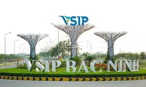 Đại gia khu công nghiệp lãi hơn bốn trăm tỉ đồng