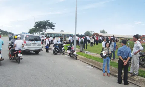 Lật tẩy chiêu trò dẫn dụ khách mua đất nền vùng ven