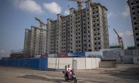 Khủng hoảng kéo dài, giá nhà Trung Quốc giảm lần đầu sau 8 tháng