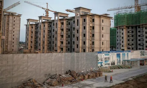 Sử dụng đến cả các “quái vật tài chính”, Trung Quốc vẫn khó xử lý khủng hoảng bất động sản