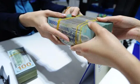 Có 2 tỉ đồng, nên đầu tư đất nền vùng ven hay mua nhà chung cư?