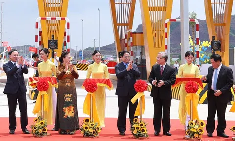 Tết Độc lập nghĩ về nền kinh tế độc lập, tự chủ