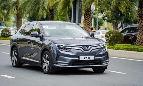 Bộ pin của VinFast VF8 và VF9 có giá gần 500 triệu đồng, khách Việt mua đứt cần phải chi tới hơn 2 tỷ