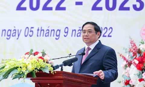 Thủ tướng: Hình thành nhân cách cho mỗi học sinh trên cơ sở tôn trọng khác biệt, khuyến khích sáng tạo