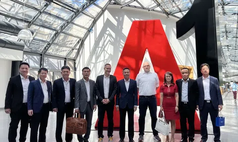 Trao đổi, học tập kinh nghiệm về chiến lược phát triển và kinh doanh 5G của Công ty viễn thông A1