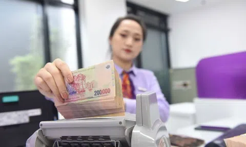 NHNN: Đã gửi thông báo chỉ tiêu tới các ngân hàng được 'nới room' tín dụng