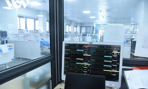 Các bệnh viện điều trị COVID-19 tiếp nhận phần lớn ca nặng có bệnh nền